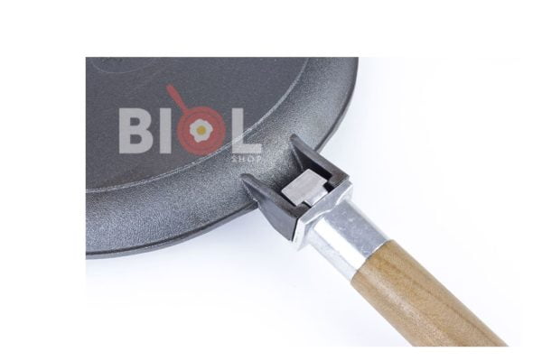 Чугунная блинная сковорода Биол с ровными бортами 22 см 04221